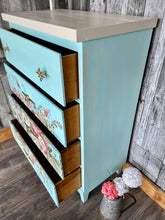 Load image into Gallery viewer, Four-drawer Dresser
