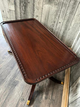 Load image into Gallery viewer, Spectacular vintage mahogany side table
