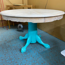 Load image into Gallery viewer, Round Dining Table With Four Chairs
